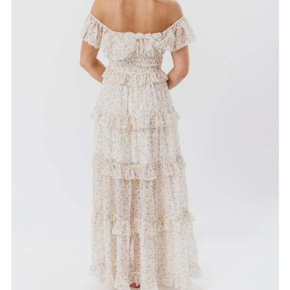 NWT Floral off the shoulder maxi dress - Picture 6 of 6